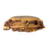 Pâte de base vanille, pépites chocolat au lait caramel, crémeux caramel beurre salé maison.